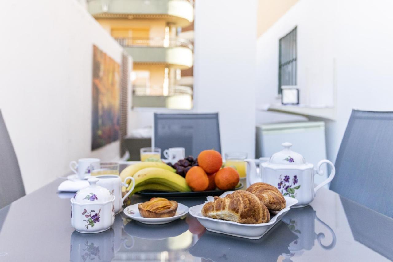 Rentcostadelsol Malagueta Arenal Malaga Bagian luar foto
