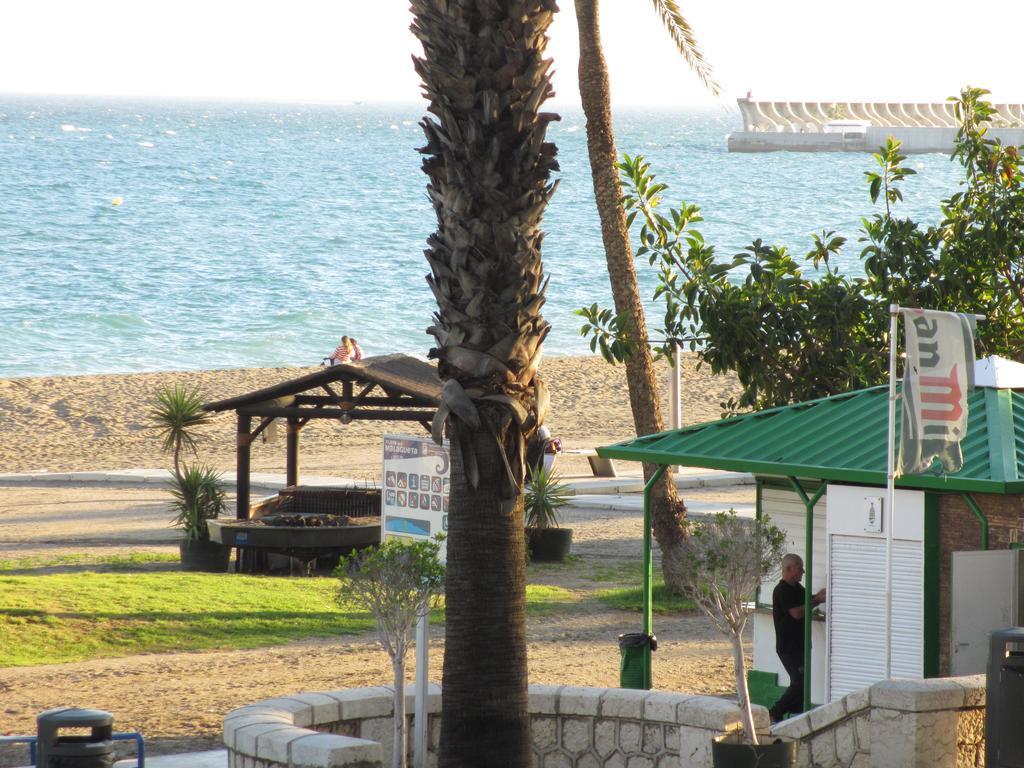 Rentcostadelsol Malagueta Arenal Malaga Bagian luar foto