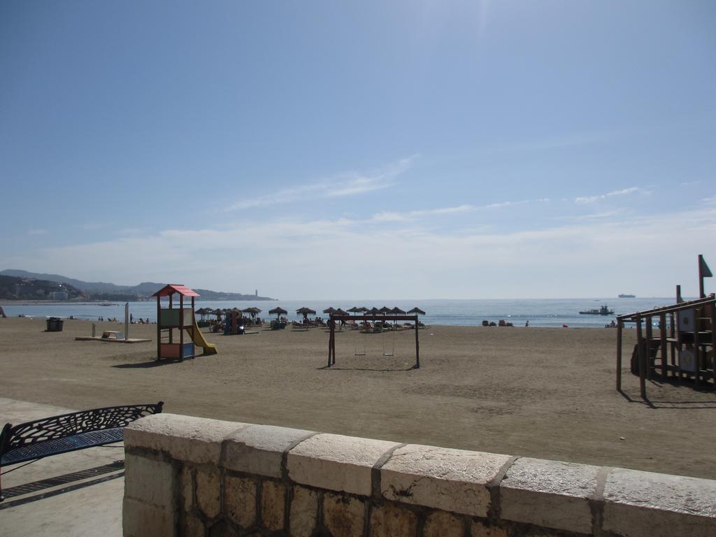 Rentcostadelsol Malagueta Arenal Malaga Bagian luar foto